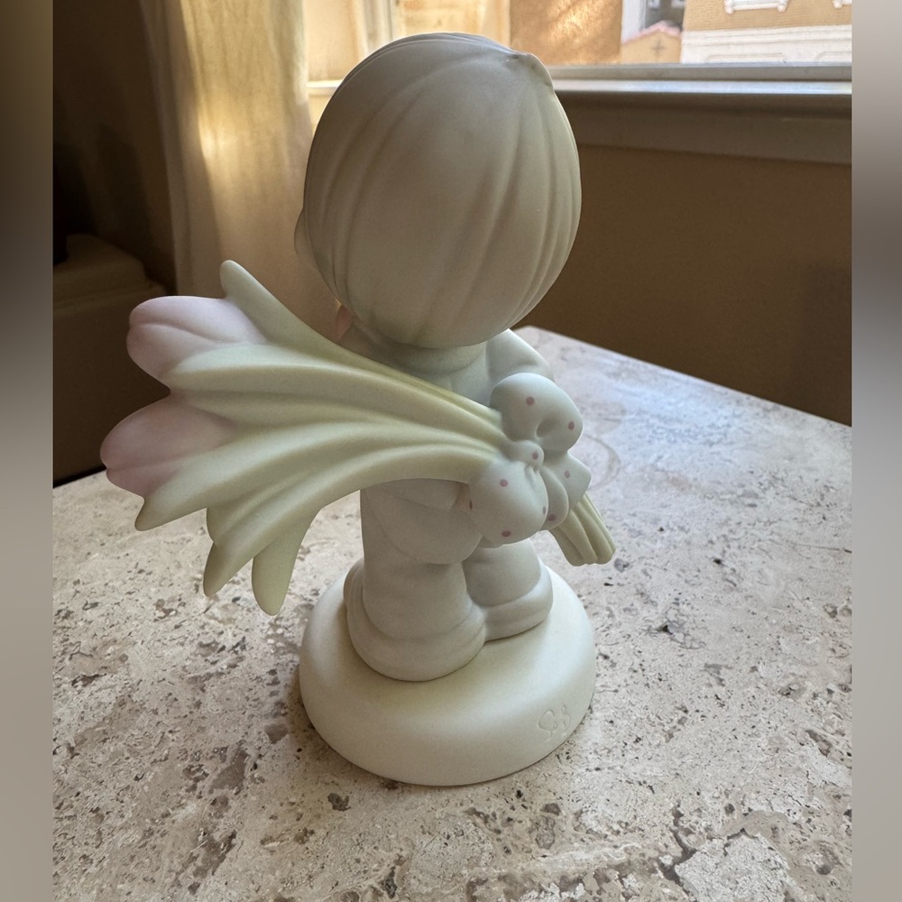 precious moment figurine - Picture 2 of 3